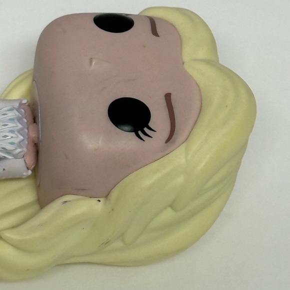 Funko POP! Frozen II ELSA #597 Vinyl Figure 2019 - Picture 9 of 10